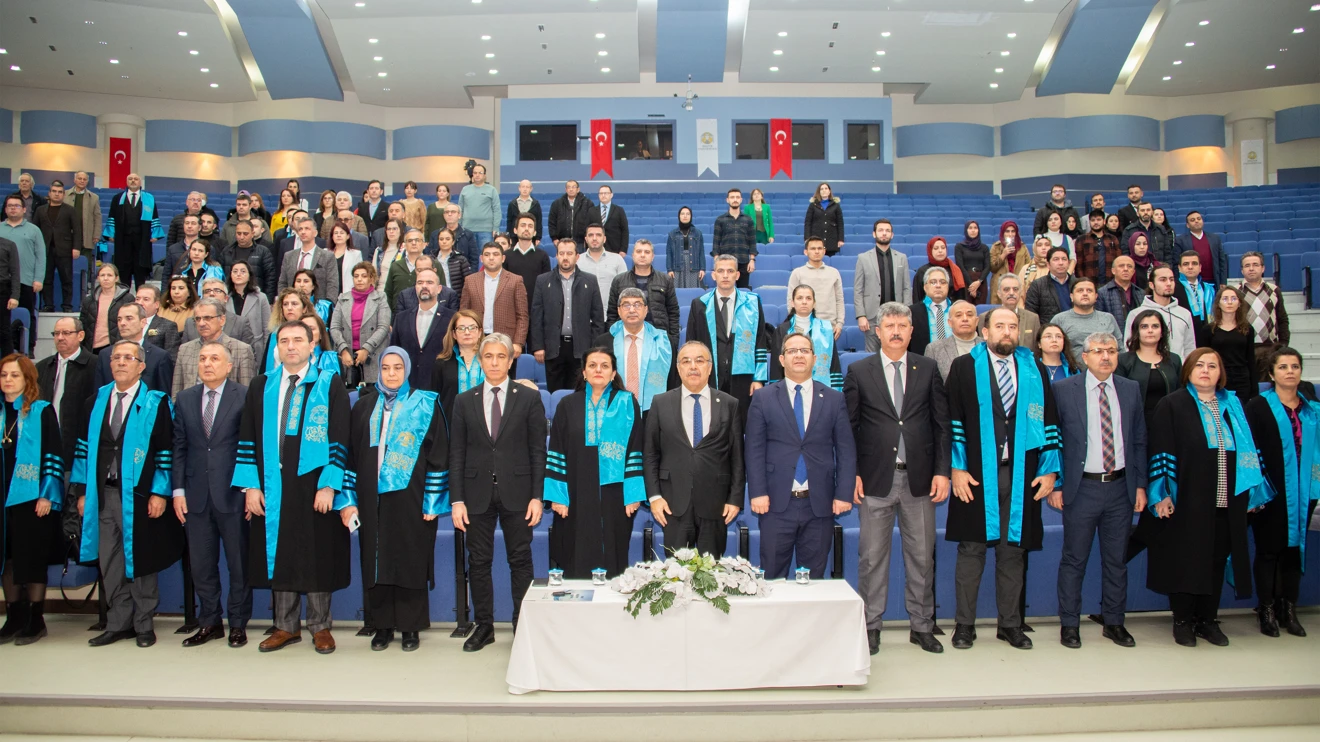 Selçuk Üniversitesi Fen Fakültesinde ‘Akademik Kurul ve Başarı Ödül Töreni’